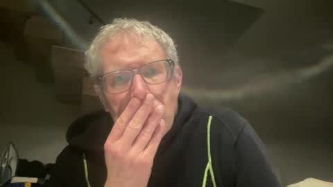 Snapshot of choupipat1 chatting on 28, 2, 2025 choupipat1 online show from 28, 2, 2025