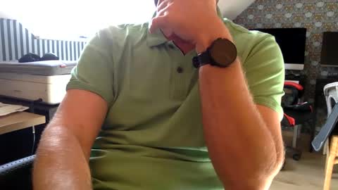 Snapshot of chris13abcd chatting on 9, 10, 2025 chris13abcd online show from 9, 10, 2025