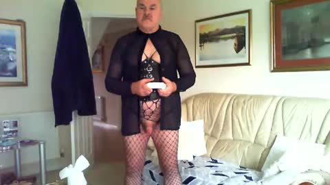 Snapshot of chris898902 chatting on 3, 11, 2025 chris898902 online show from 3, 11, 2025