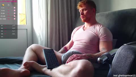 redhead thief of sausages and hearts online show from 8, 2, 2025