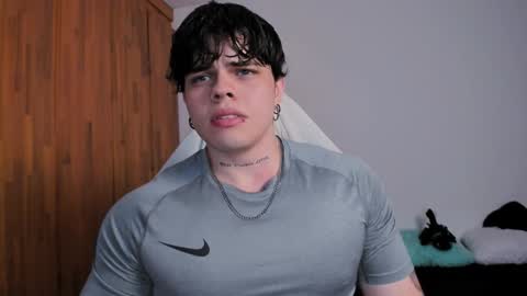 Chris Cooper Independent model online show from 8, 2, 2025