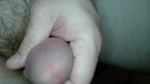 chris_loves_to_please online show from 13, 4, 2026