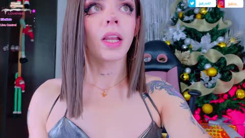 juli   Instagram july rv17 - Twitter juli rv17     online show from 3, 1, 2025