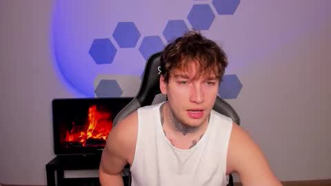 Chris Tyson online show from 19, 11, 2025