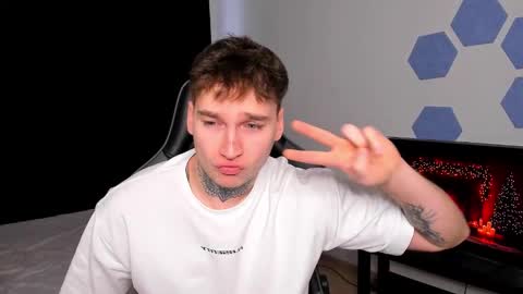 Snapshot of chris_tyson chatting on 14, 12, 2025 Chris Tyson online show from 14, 12, 2025