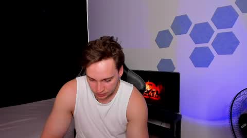 Snapshot of chris_tyson chatting on 20, 5, 2026 Chris Tyson online show from 20, 5, 2026