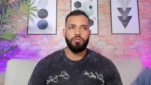 Chris Varden online show from 15, 12, 2025