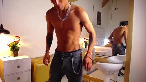 Chris Weell online show from 7, 12, 2024