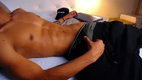 Chris Weell online show from 15, 2, 2025