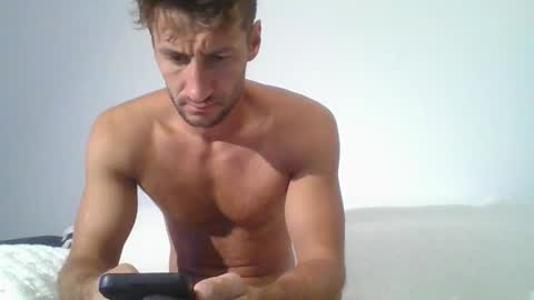 chrisaron online show from 28, 9, 2025