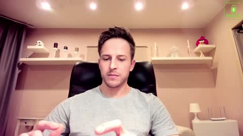 Snapshot of chriscarrey chatting on 9, 2, 2025 Chris online show from 9, 2, 2025