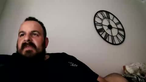 Snapshot of chrisole chatting on 6, 5, 2026 chris ole online show from 6, 5, 2026