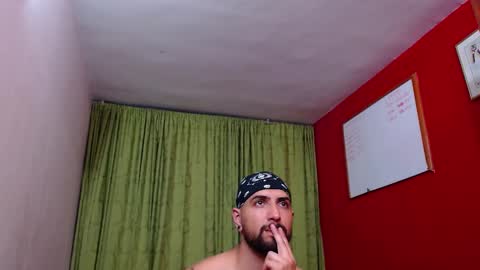 chriss_james online show from 31, 1, 2025