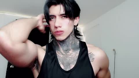 Snapshot of chriss_opp chatting on 18, 2, 2025 CHRIS  INDEPENT MODEL online show from 18, 2, 2025