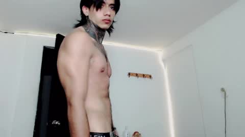 Snapshot of chriss_opp chatting on 18, 2, 2025 CHRIS  INDEPENT MODEL online show from 18, 2, 2025