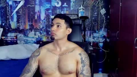 Chriss Stewart online show from 4, 6, 2026