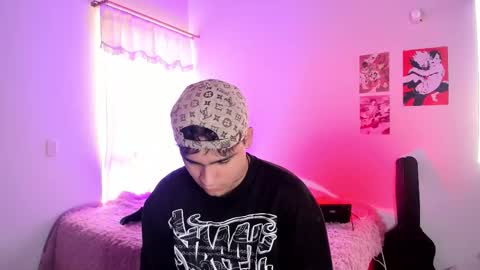 Christian Wang online show from 7, 2, 2026