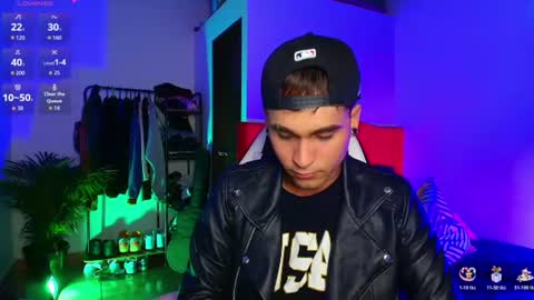 Snapshot of chriss_wg_ chatting on 23, 6, 2026 Christian Wang online show from 23, 6, 2026