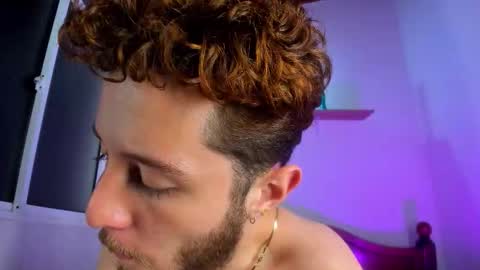 Hi dont forguet to follow me    online show from 18, 11, 2025