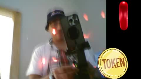 Snapshot of chrisswift3000ad chatting on 18, 5, 2026 chrisswift3000ad online show from 18, 5, 2026