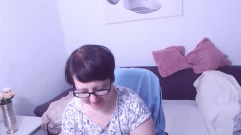 Christa online show from 7, 2, 2026