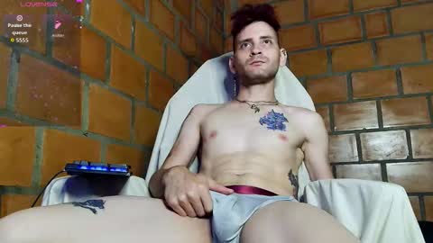 Snapshot of christb01 chatting on 11, 11, 2025 ChristB online show from 11, 11, 2025