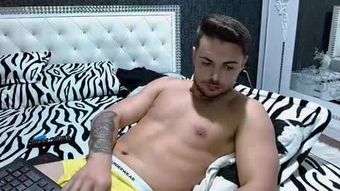 Snapshot of christianhot_ chatting on 23, 10, 2025 Master Gab online show from 23, 10, 2025