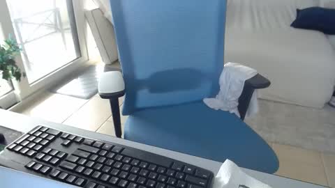 Snapshot of christiano1977 chatting on 4, 12, 2025 Michael USA online show from 4, 12, 2025