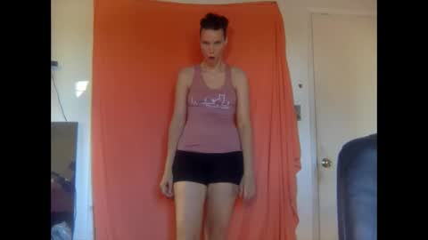 Snapshot of christinasaunters chatting on 1, 10, 2025 Christina Saunters online show from 1, 10, 2025