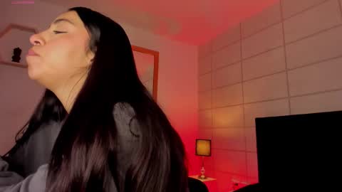 Snapshot of christine_harper chatting on 19, 9, 2025 Christine online show from 19, 9, 2025