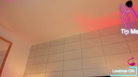 Snapshot of christine_harper chatting on 30, 9, 2025 Christine online show from 30, 9, 2025