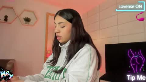 Snapshot of christine_harper chatting on 20, 10, 2025 Christine online show from 20, 10, 2025