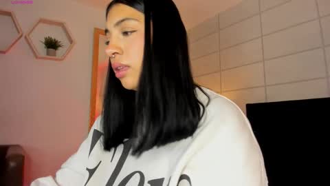 Snapshot of christine_harper chatting on 19, 11, 2025 Christine online show from 19, 11, 2025