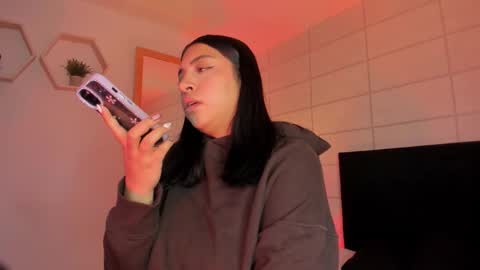 Snapshot of christine_harper chatting on 26, 11, 2025 Christine online show from 26, 11, 2025