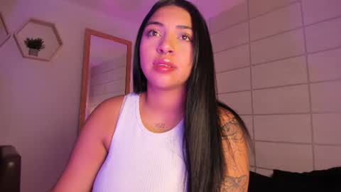 Snapshot of christine_harper chatting on 1, 7, 2026 Christine online show from 1, 7, 2026