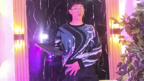 Chrisopher Hunter online show from 2, 2, 2026