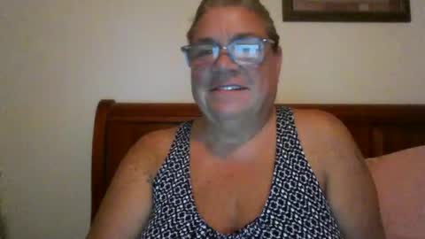 Snapshot of christopher_rain chatting on 12, 7, 2026 Christopher Rain online show from 12, 7, 2026