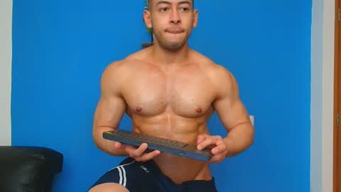 Snapshot of christopher_w chatting on 26, 1, 2025 Christopher online show from 26, 1, 2025