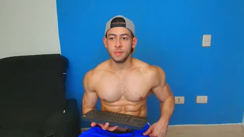 Snapshot of christopher_w chatting on 15, 9, 2025 Christopher online show from 15, 9, 2025