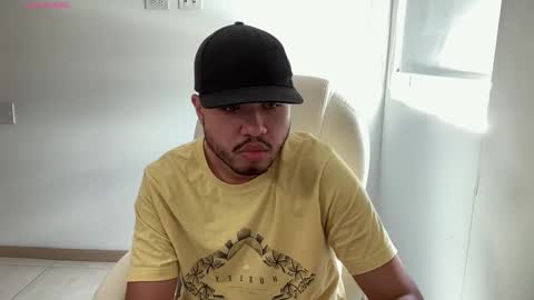 Snapshot of christopherdav chatting on 17, 1, 2025 Chris online show from 17, 1, 2025