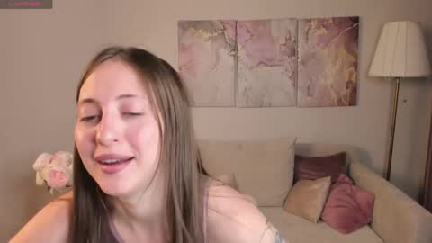 ChristyCrayme online show from 28, 5, 2026
