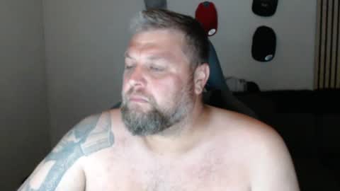 Snapshot of chrizz80 chatting on 24, 6, 2026 Chrizz online show from 24, 6, 2026