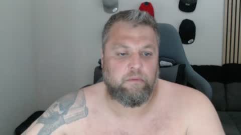 Snapshot of chrizz80 chatting on 25, 6, 2026 Chrizz online show from 25, 6, 2026