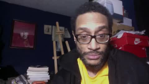 Snapshot of chronicle_of_biddick chatting on 11, 2, 2025 Vinny.D online show from 11, 2, 2025