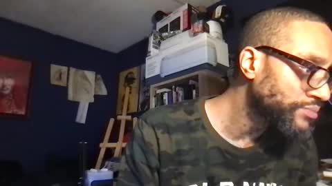 Snapshot of chronicle_of_biddick chatting on 8, 1, 2026 Vinny.D online show from 8, 1, 2026