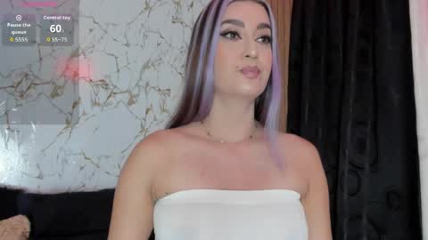 Christal Golden online show from 5, 4, 2026