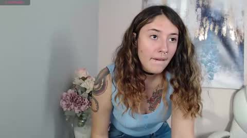 Vanesa online show from 17, 2, 2025