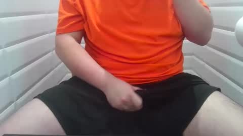 chubbycub14 online show from 15, 4, 2026