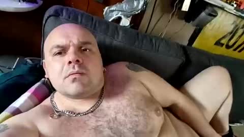 chubbyman40 online show from 27, 4, 2026
