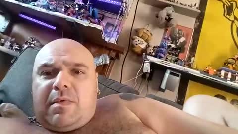 Snapshot of chubbyman43 chatting on 2, 6, 2026 chubbyman43 online show from 2, 6, 2026